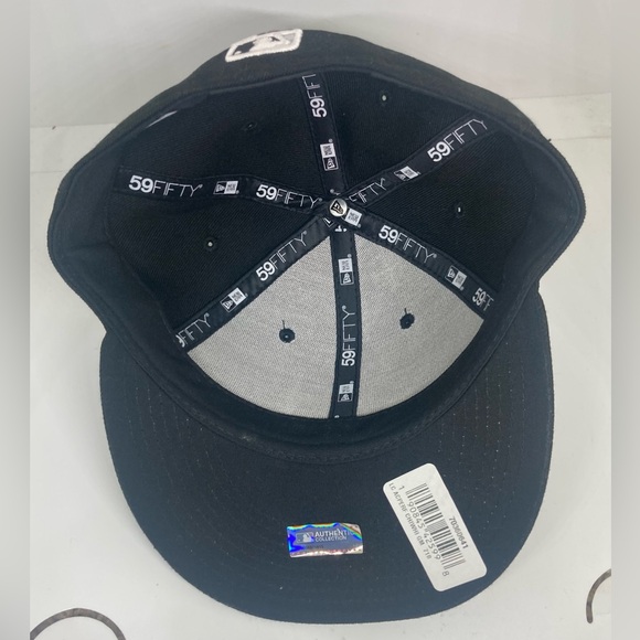 Chicago White Sox New Era Low Profile 59FIFTY Fitted Hat - Black Size 7 1/8 - Picture 8 of 8
